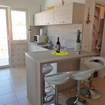Apartment Seline/paklenica Riviera 36905 Seline