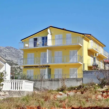 - Paklenica Riviera 36905 *