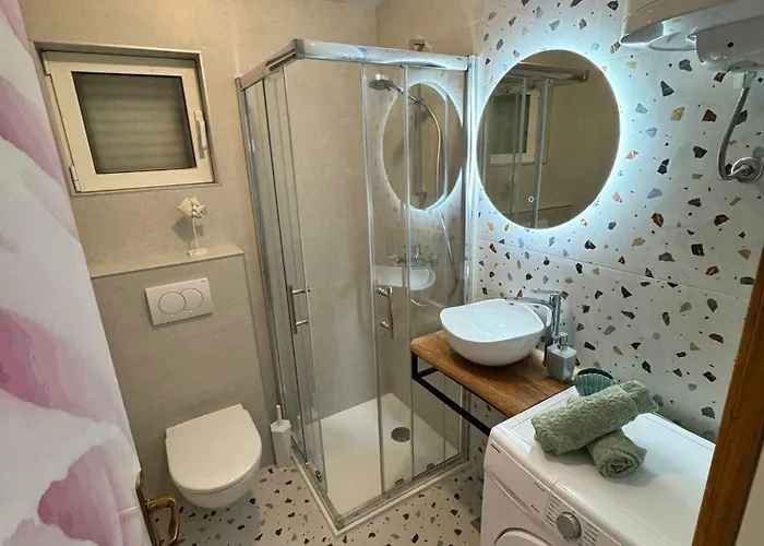 - Paklenica Riviera 36905